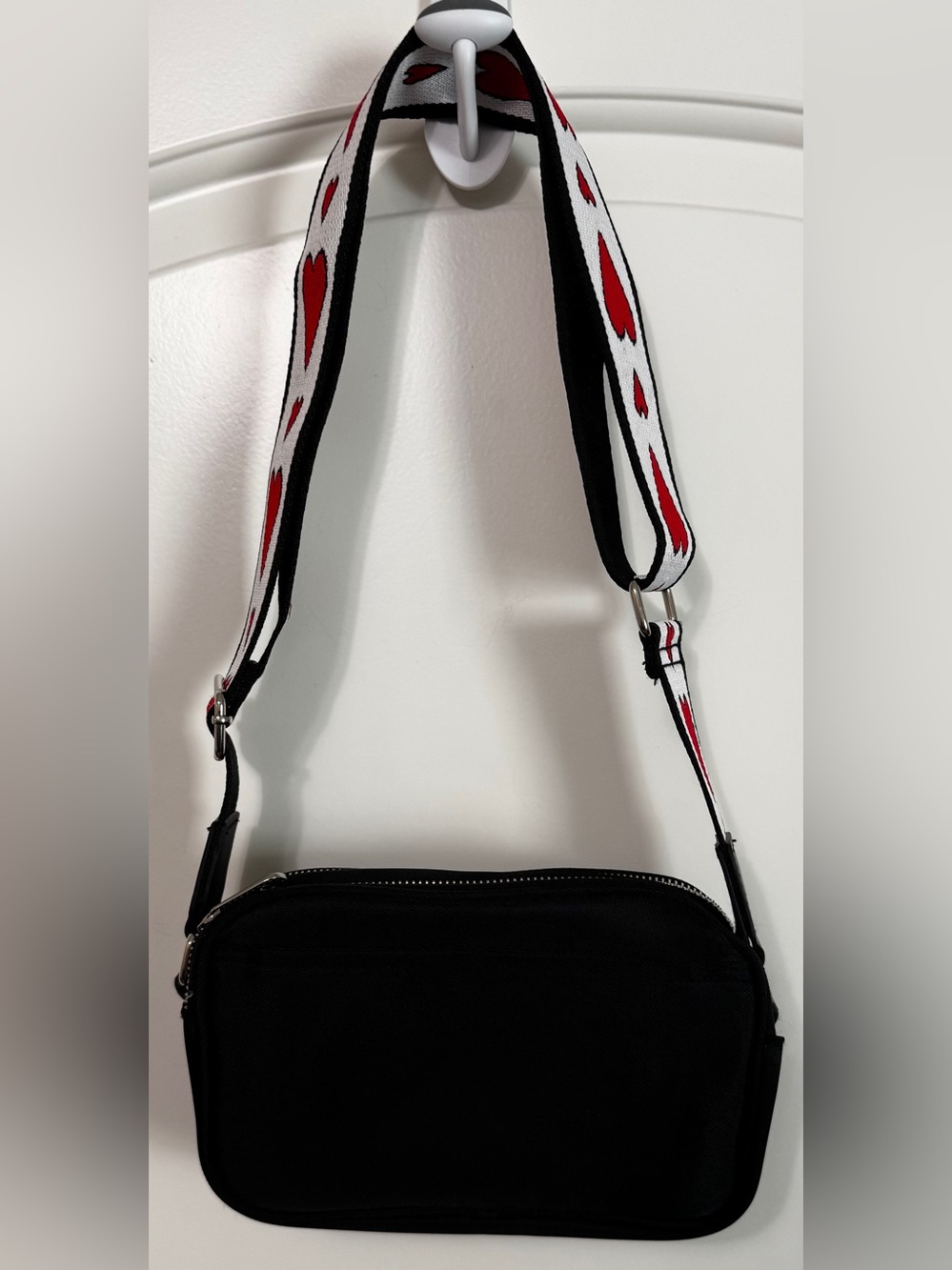 Brighton Love Essentials Heart Strap Crossbody Bag Black Nylon EUC - Picture 11 of 16